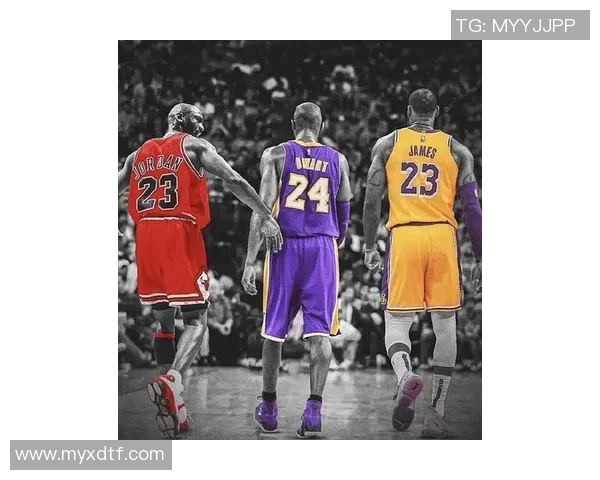 詹姆斯与姚明的力量对决:篮球巨星的巅峰较量与传奇故事 詹姆斯与姚明的力量对决:篮球巨星的巅峰较量与传奇故事